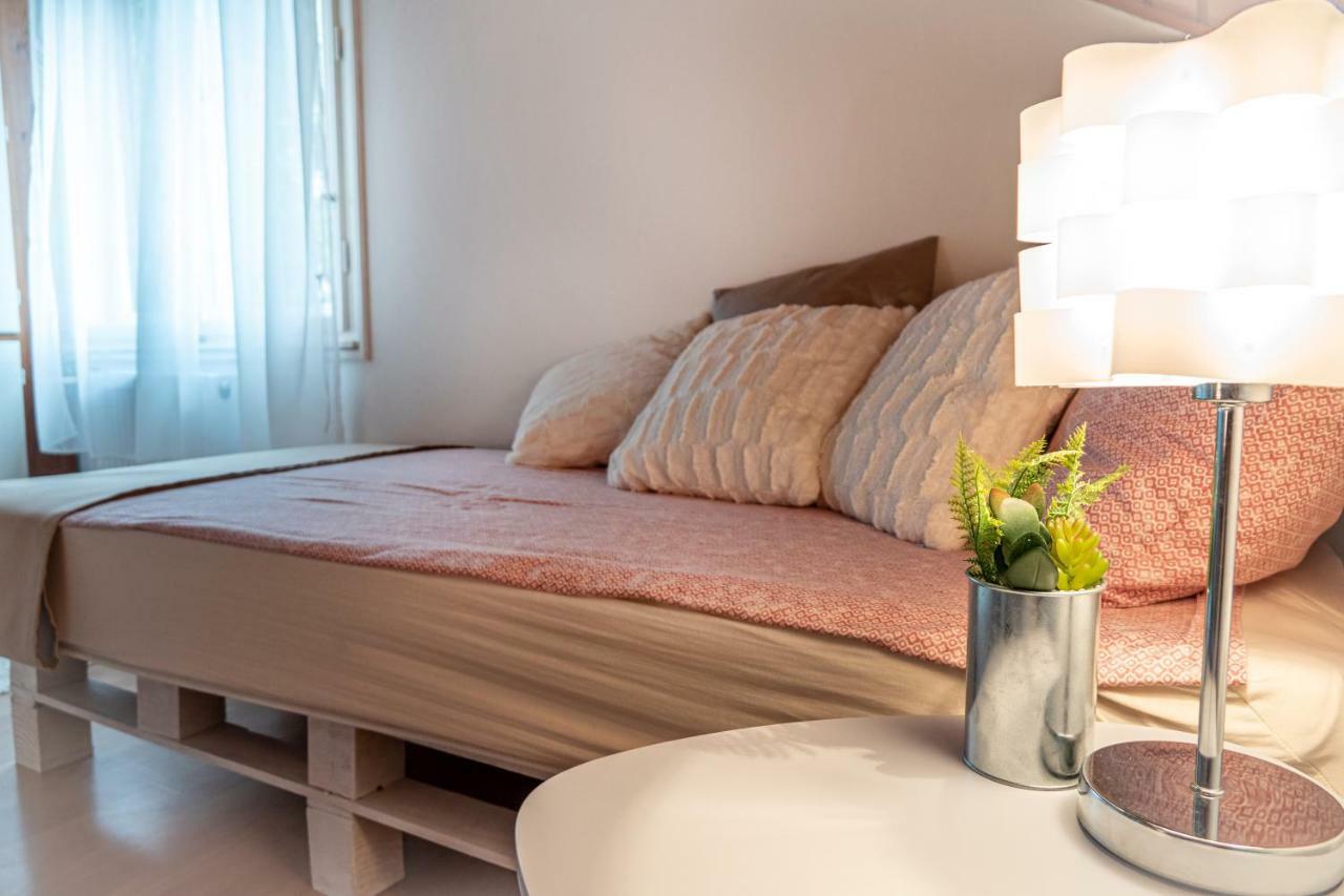 Vadszolo Apartmanhaz Gyomaendrod Ngoại thất bức ảnh